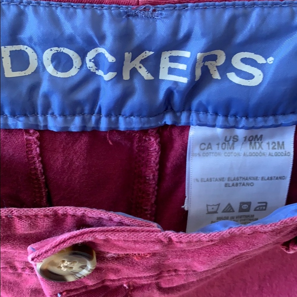 Magenta Dockers Pant